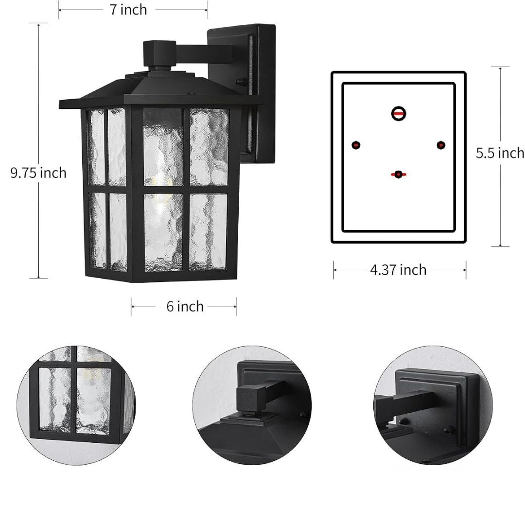 Bastiaan – Klassieke zwarte buitenwandlamp met watergolfglas